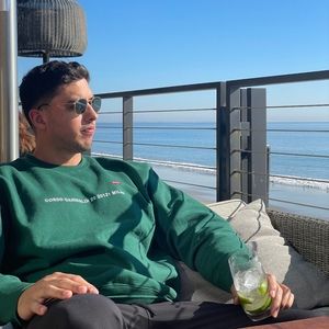 Meet your Posher, Freddie